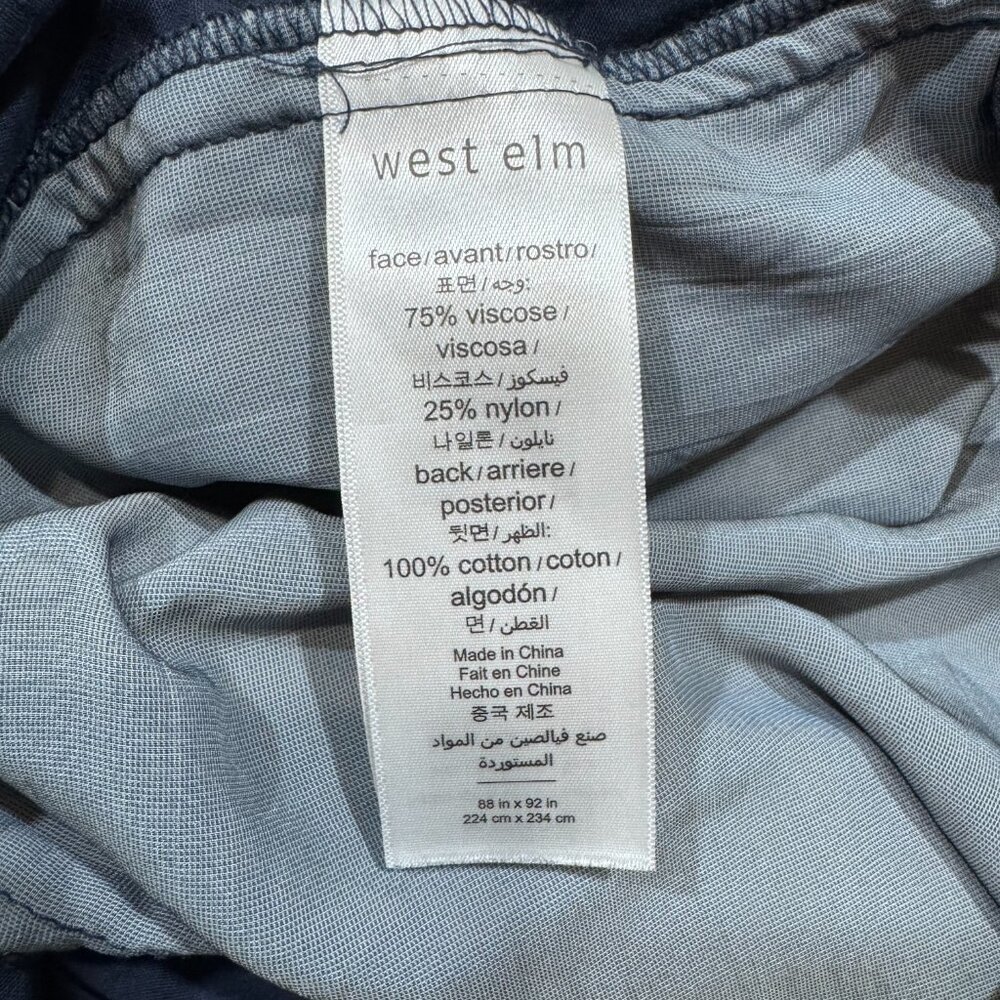 West Elm Lush Crinkle Velvet Queen Duvet Cover & 2 Euro Shams ~ Regal Blue - Picture 4 of 4